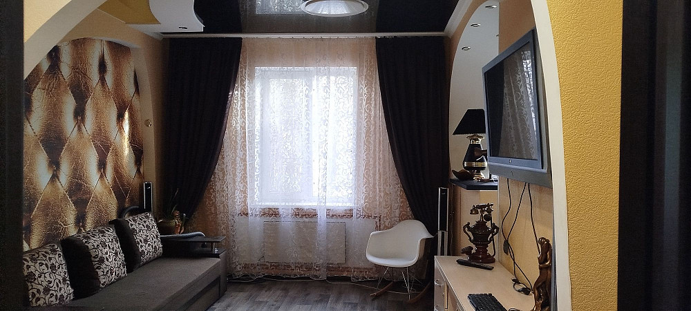 Сдам 2х комн кв с двориком Каменское (Запорожская обл.) - изображение 1