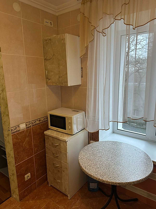 Продам 2кім квартиру в районі ЦУМа Житомир - изображение 2