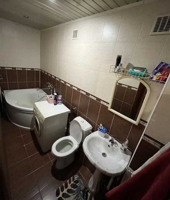 1кім квартира в районі Глобала Житомир - изображение 1