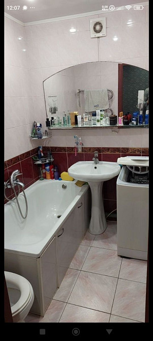 Кривой рог.Сдам квартиру с автономным отоплением на 17 квартале , Терн  - photo 1