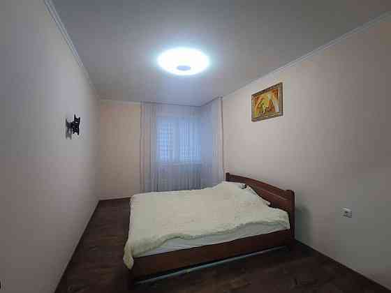 Гарна нова двокімнатна квартира на вулиці Стуса Ивано-Франковск