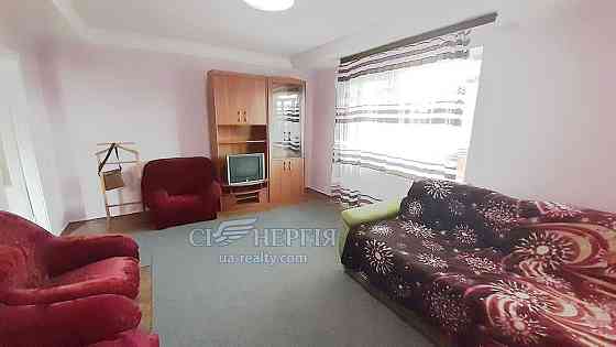 1-кім Русанівський бульвар 12 Русанівка метро Лівобережна Київ