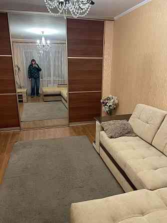 Оренда 2-х кімнатної квартири на правому. Хозяїн Запоріжжя