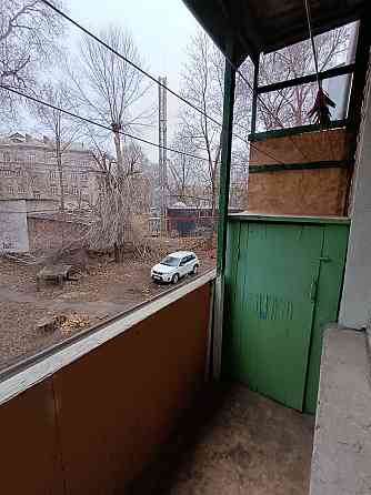 2К жив+ Б. Хмельницкого Титова  А.Поля Дніпро