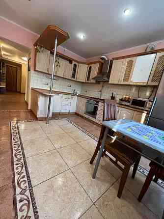 Здається в оренду 3-х кімнатна квартира в новобудові . Ивано-Франковск