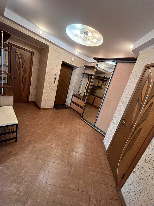 Здається в оренду 3-х кімнатна квартира в новобудові . Ивано-Франковск - изображение 2