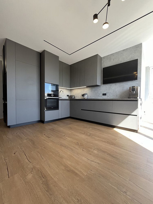 ЖК Варшавський 2-х кімнатна квартира з ремонтом від власника. Київ - зображення 1