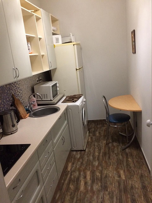 2-х кімнатна кв. 2й поверх. Центр. м.Дніпро, пр. Олександра Поля 31. Дніпро - зображення 6