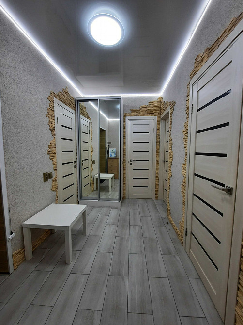 Квартира укомплектована меблями і технікою.Гарний вид на ліс. Ірпінь - зображення 3