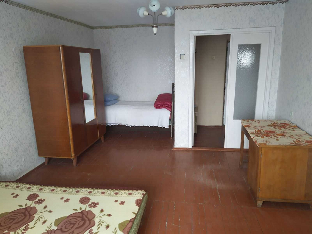 1 кім квартира в центрі на вул. Соборності 13 Звягель - изображение 1