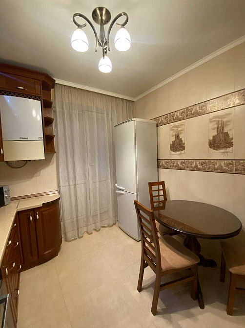 Оренда 3-кім у самому центрі міста, з виглядом на Ратушу! Ивано-Франковск - изображение 5