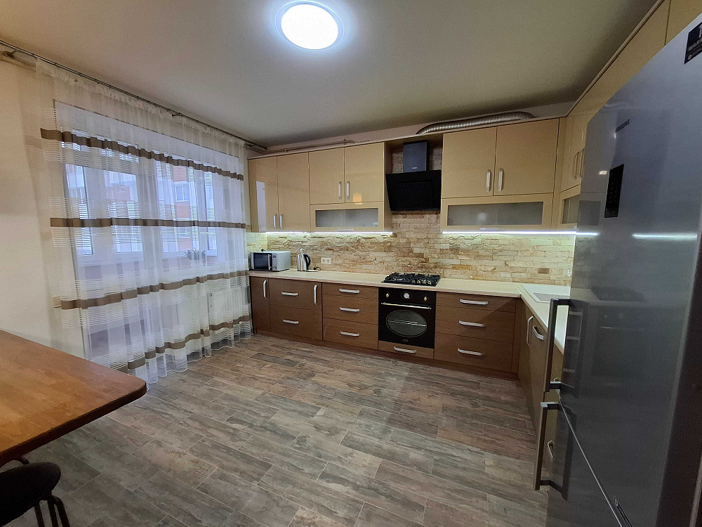 Оренда 3 кімнатної квартири, вул. Наукова. Новобудова з євроремонтом. Львів - зображення 4