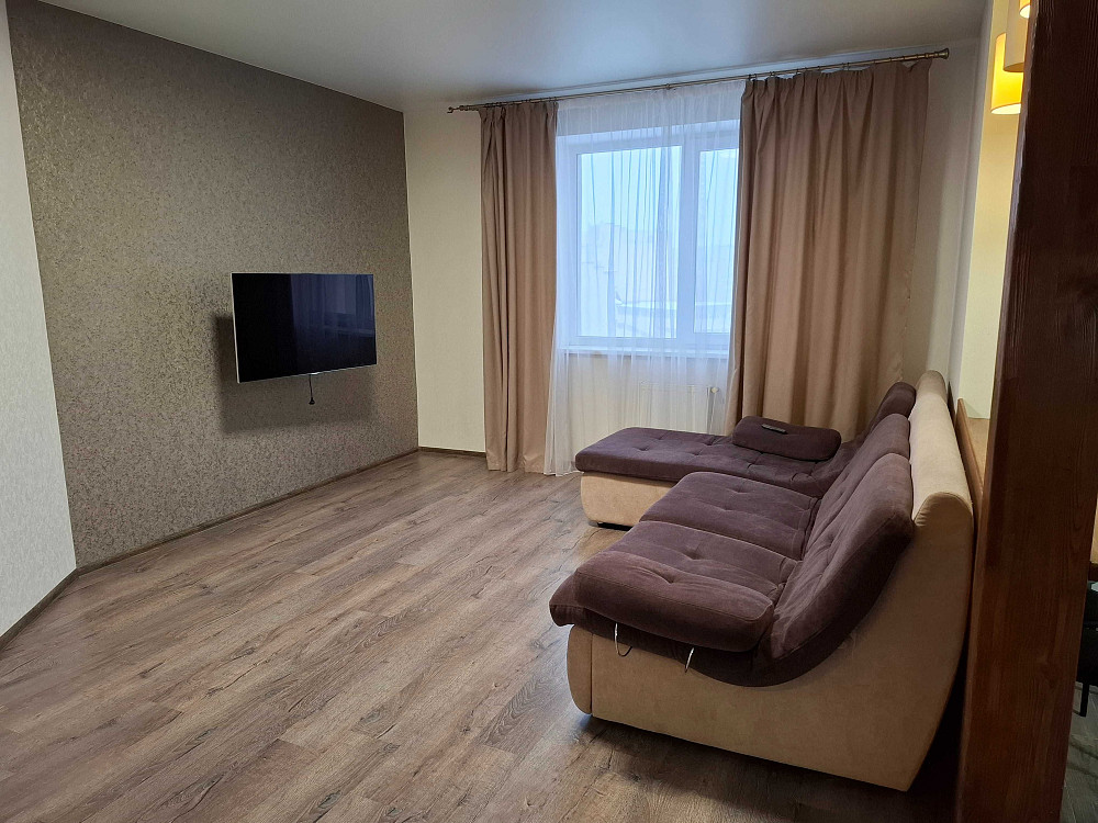 Оренда 3 кімнатної квартири, вул. Наукова. Новобудова з євроремонтом. Львів - зображення 2