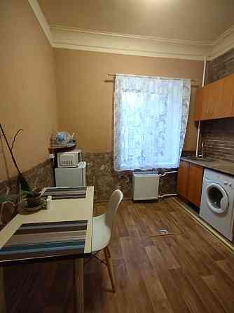 Сдам 2-х ком.в Центре,на 2-3 месяца Запоріжжя