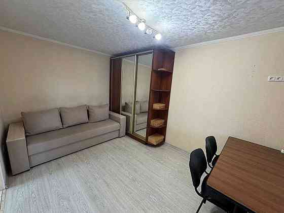 Кловський узвіз, метро Кловська Печерськ Київ