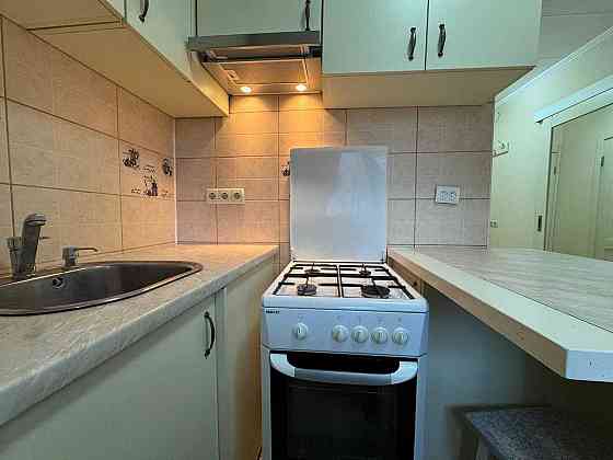 Кловський узвіз, метро Кловська Печерськ Київ