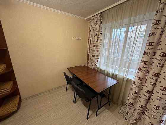 Кловський узвіз, метро Кловська Печерськ Київ