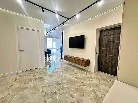 Продам 2 кімнатну квартиру з шикарним плануванням в Центрі міста. Ивано-Франковск