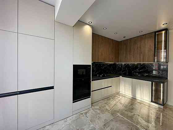 Продам 2 кімнатну квартиру з шикарним плануванням в Центрі міста. Ивано-Франковск