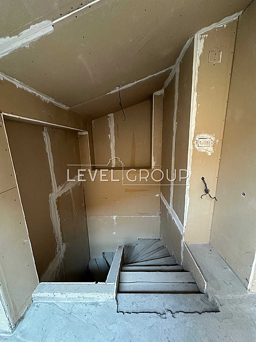 Продам квартиру 209кв.м Центр міста вул. Володимирська 81 без ремонту Київ - зображення 3