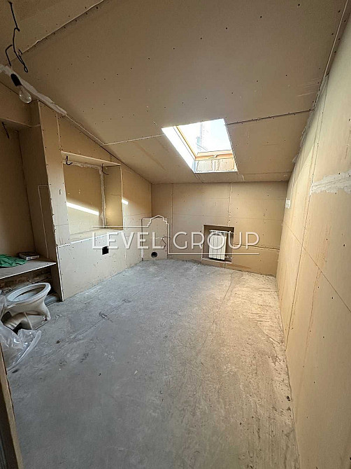 Продам квартиру 209кв.м Центр міста вул. Володимирська 81 без ремонту Київ - зображення 2