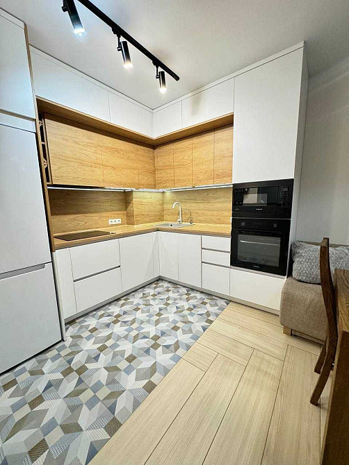 Чудова 2к квартира біля Центрального парку Єоселя ТАК Ірпінь - зображення 2