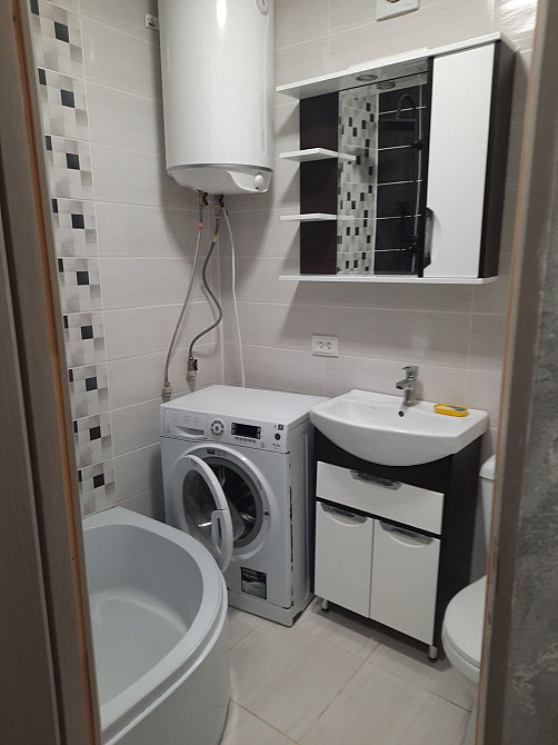 Здам 2-х кімнатну квартиру довгостроково Коростень - зображення 1