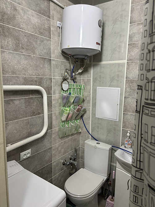 Здам 1н ком квар Київська. Коростень - зображення 1