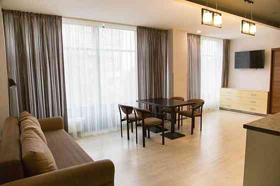 Здам 2 кім. квартиру-студію у центрі міста, у новому будинку. Черкаси