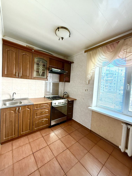 Здається в оренду 2 кімн. кв. піски южный мк-н Запоріжжя - зображення 1