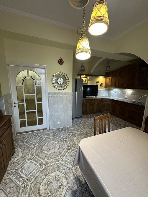 Здається квартира біля Сорбони 2 хв до Унівеситету Черновцы - изображение 7