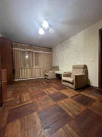 Сдам 2-х ком. квартиру по ул. Чумаченко (р-н 40 гастронома) Запоріжжя