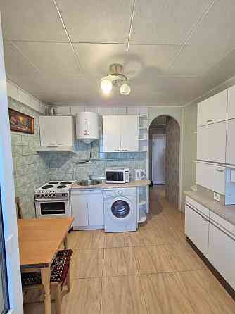 Деміївка, Голосіївський проспект 7, дві окремі кімнати Київ