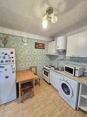 Деміївка, Голосіївський проспект 7, дві окремі кімнати Київ