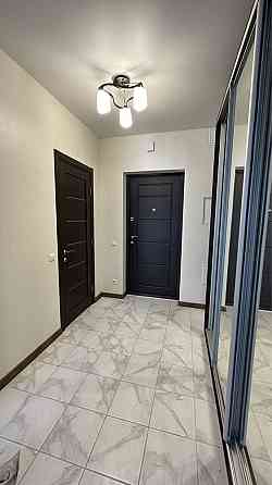 Заречный , вул.Осокорська 2а , « Славутич»оренда смарт  квартири Київ