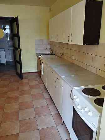 Здам в оренду однокімнатну квартиру по вул Топольній за трц Спартак Львів