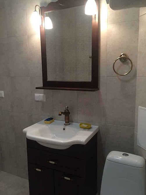 1 комнатная квартира с кухней студией Одесса - изображение 8