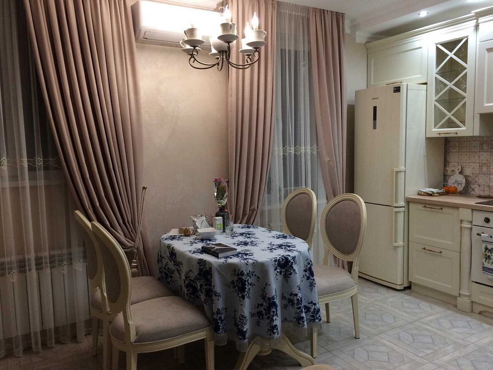 1 комнатная квартира с кухней студией Одесса - изображение 1