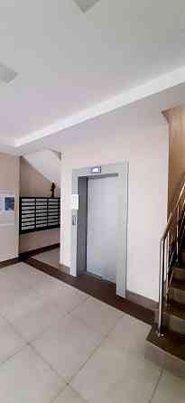 1 кімнатна . Метрологічна 25 .Голосіївський Київ