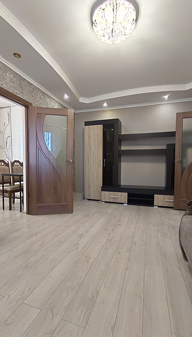 Двушка з індивідуальним опаленням, капремонт, біля зупинки! Хмельницький - зображення 2