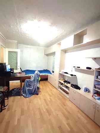 Продам 1 комнатную квартиру Днепр