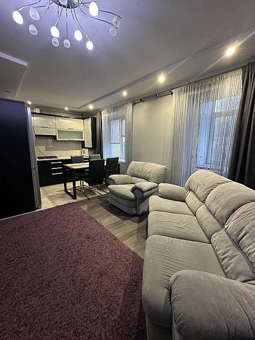 Трьох кімнатна квартира Бережани (Вінницька обл.) - зображення 1