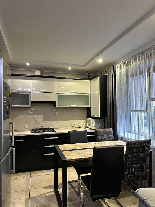 Трьох кімнатна квартира Бережани (Вінницька обл.) - зображення 3