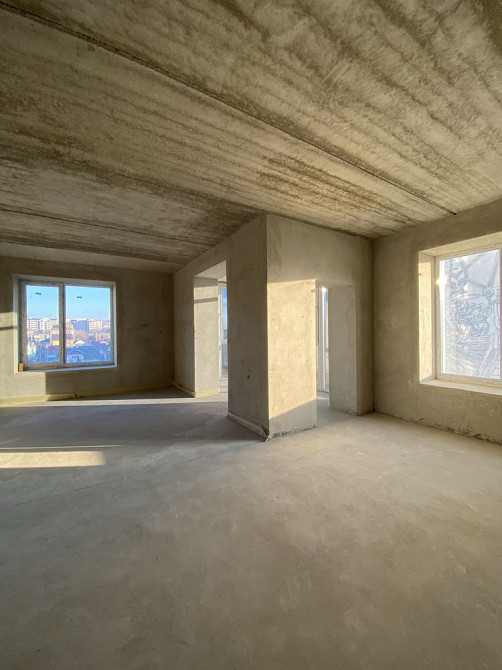 Продається розкішна 3-кімнатна квартира в центрі Івано-Франківська! Ивано-Франковск - изображение 3