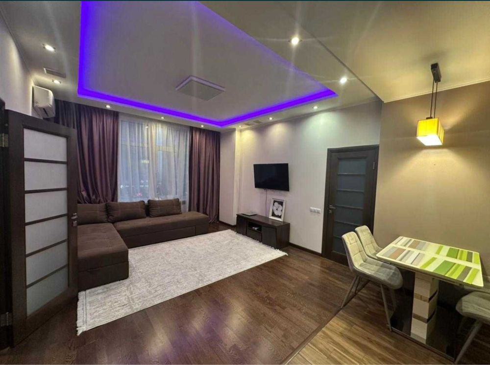 Жк Новопечерські Липки 2к/к Київ - зображення 1