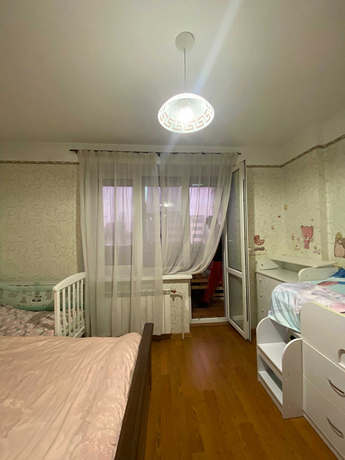 Продається простора трикімнатна квартира за адресою Здолбунівська, 3Г Київ - зображення 1