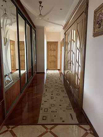 Квартира в центрі міста 114 м.кв Ивано-Франковск