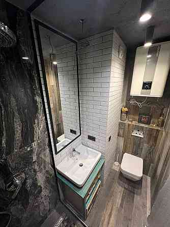 Продаж 3к квартири 124.7 кв. м на вул. Зарічна 1В ЖК "Зарічний" Київ