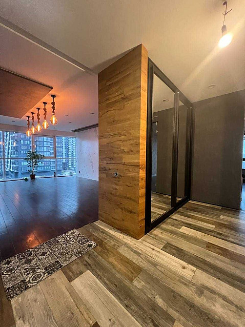 Продаж 3к квартири 124.7 кв. м на вул. Зарічна 1В ЖК "Зарічний" Київ - зображення 1