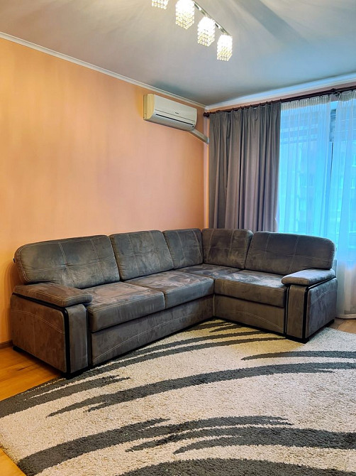 Оренда Просторої 1 кім-квартири 55 кв.м. Драгоманова 1А Київ - зображення 4